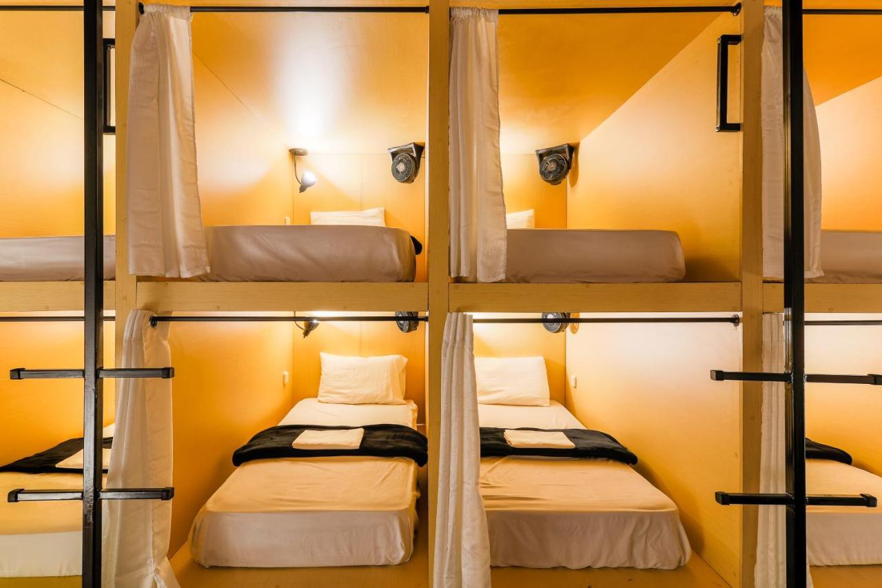 Capsule Hostel Guatemala City Exteriör bild